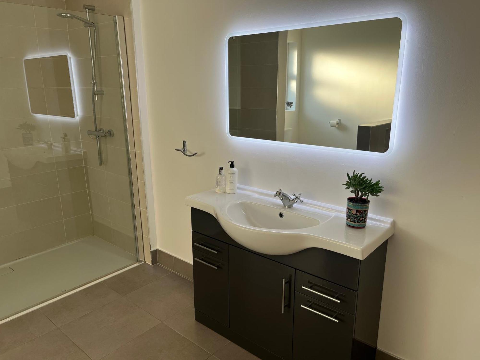 An Sean Teach Self Catering Lejlighed Fodry Eksteriør billede